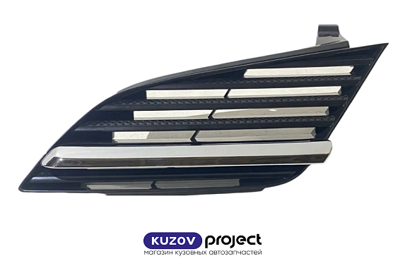 Решетка радиатора Nissan Primera P12 2002-2008 Левая (Тайвань / TYG)